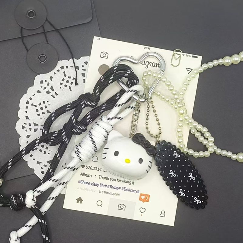 Sanrio Hello Kitty & Friends Hello Kitty Black & White Cute Face Pendant