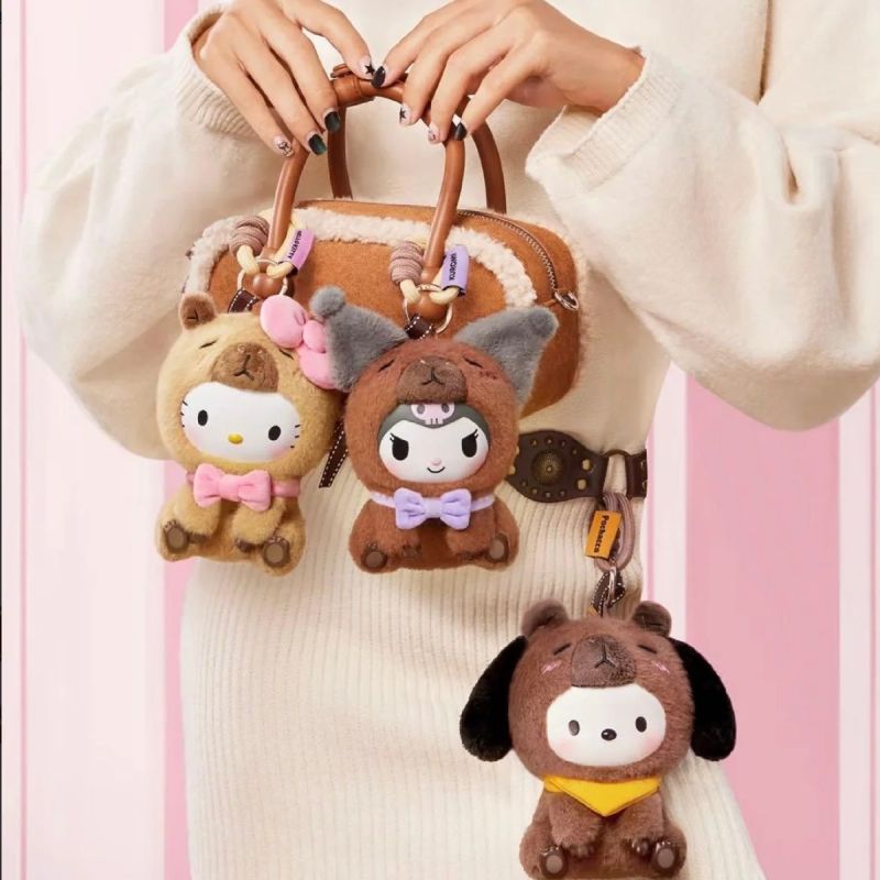 Sanrio Hello Kitty & Friends Chill Capybara Vinyl Plush Surprise Blind Box