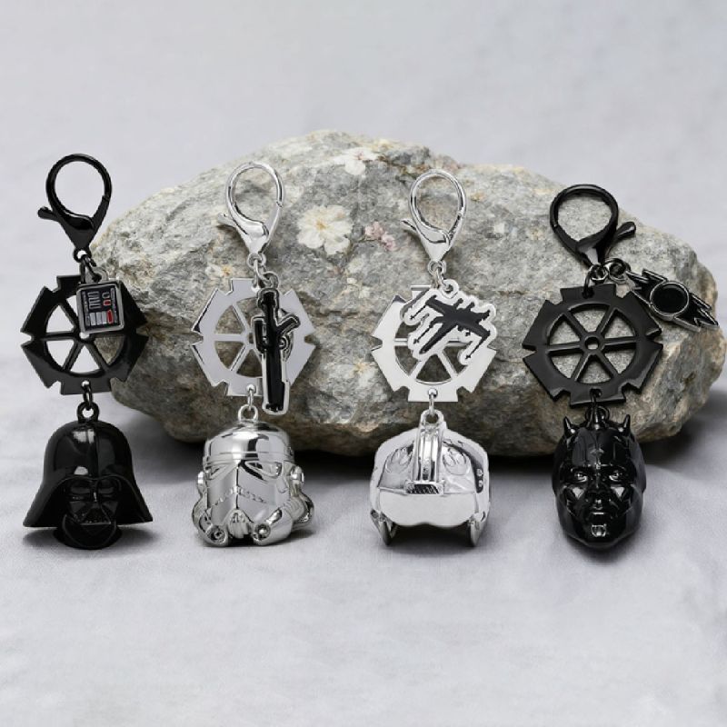 Star Wars Collection Helmet Pendent (Assorted Characters)