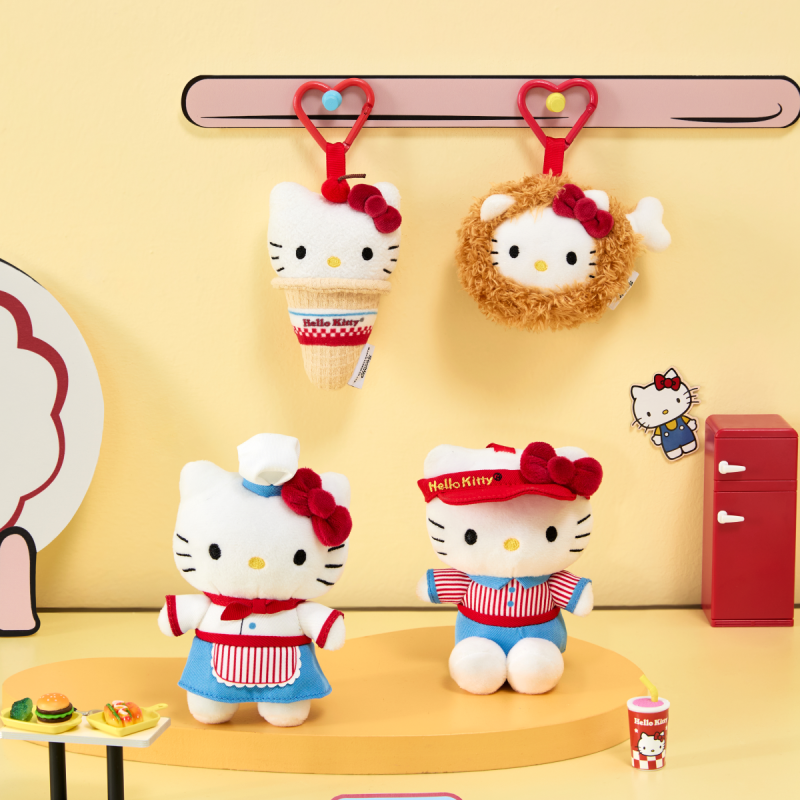 Sanrio Hello Kitty & Friends Retro Diner 4 Inch Cook costume Pendant