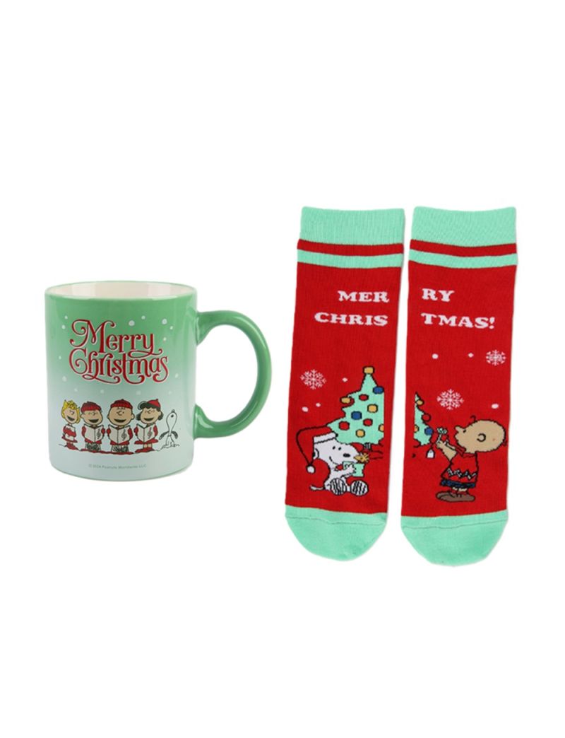 Snoopy Christmas Ceramic Cup Set With Socks Size 5-7.5