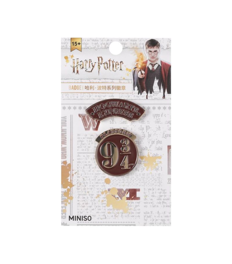 Harry Potter Hogwarts & Platform 9 3/4 Badges