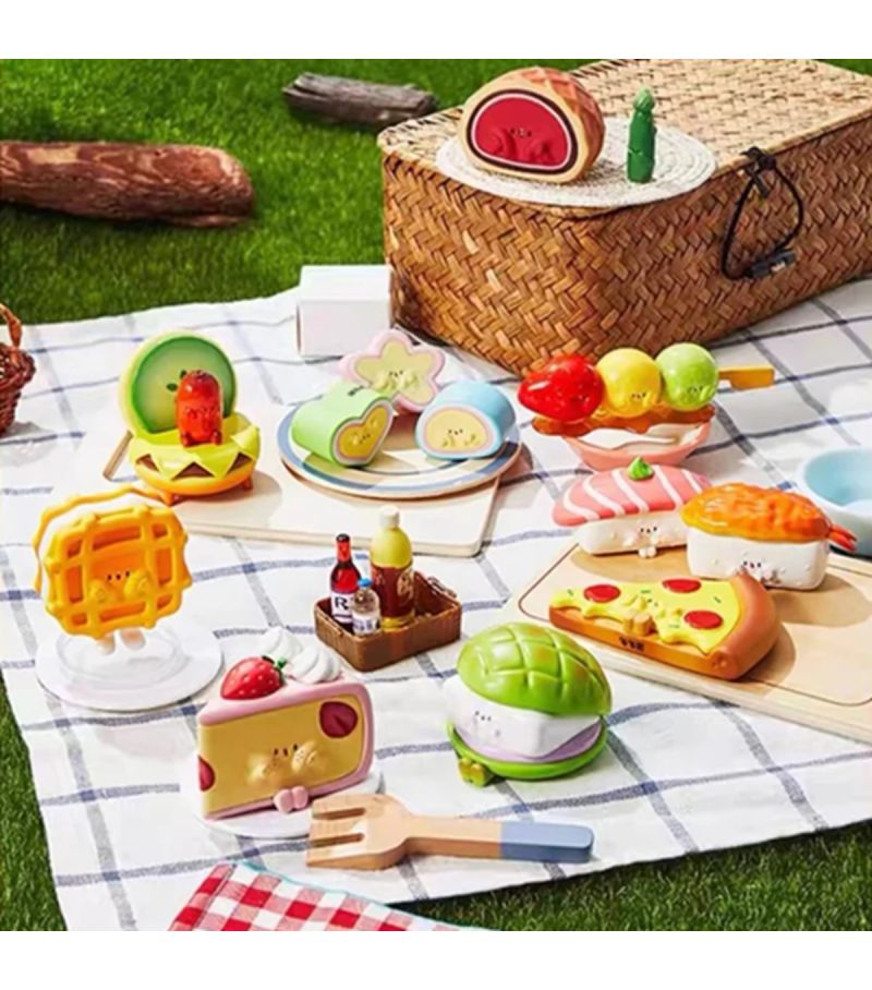 MINISO Pinch My Face Outdoor Picnic Surprise Blind Box Figure
