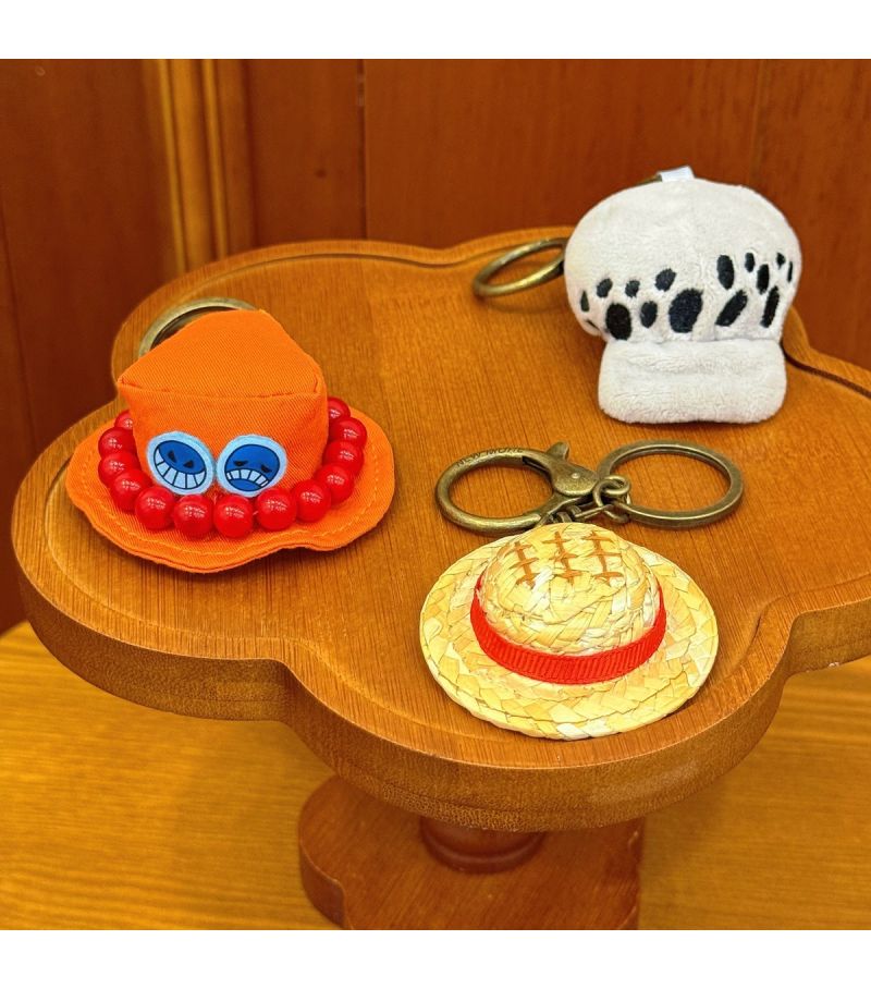 One Piece Classic Retrospective Collection Hat Keychain (Assorted Characters)